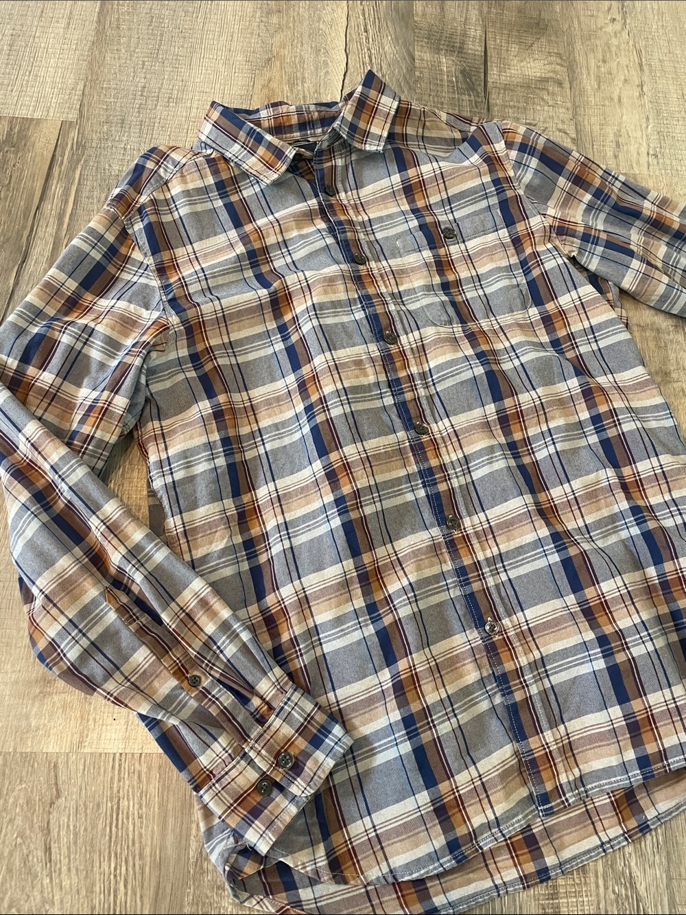 The North Face men’s organic cotton plaid shirt